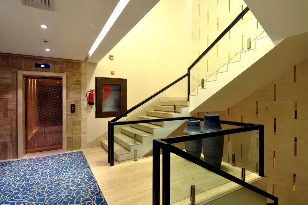 The Cove Hotel Panchkula Zewnętrze zdjęcie